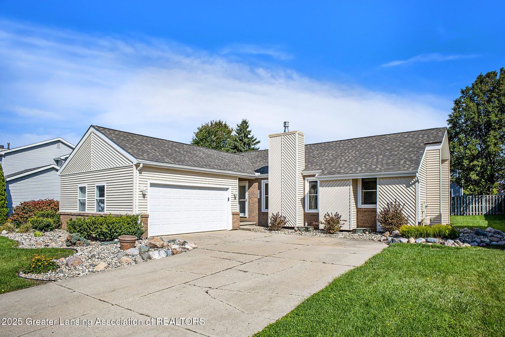 865 Wildemere Drive, Mason, MI 48854