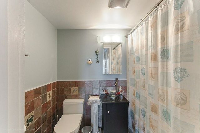317 America Street, Newport, RI 02840