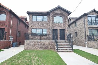 38-36 215st 1fl, Bayside, NY 11361