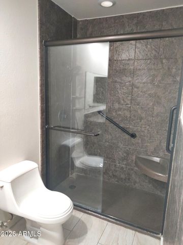 6207 W ALTADENA Avenue, Glendale, AZ 85304