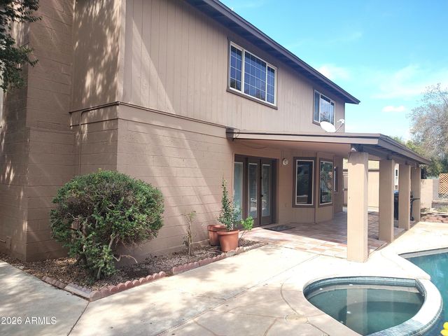 6207 W ALTADENA Avenue, Glendale, AZ 85304
