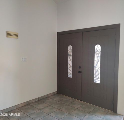 6207 W ALTADENA Avenue, Glendale, AZ 85304