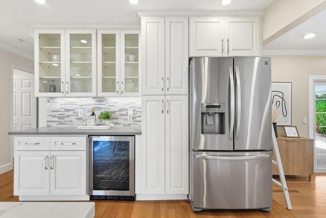 1010 Springfield Drive, Campbell, CA 95008