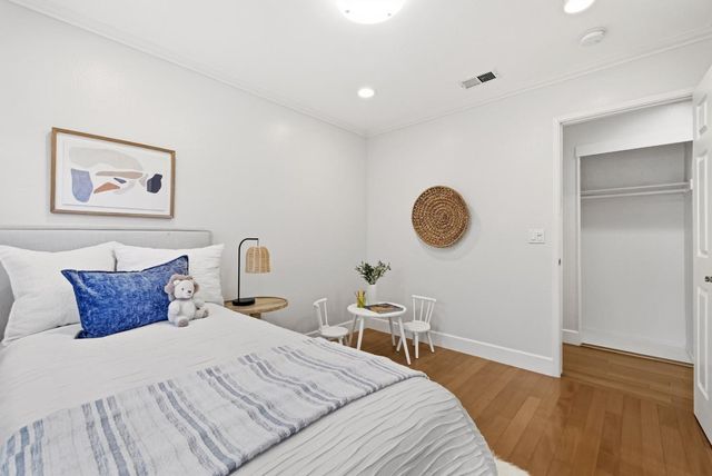 1010 Springfield Drive, Campbell, CA 95008