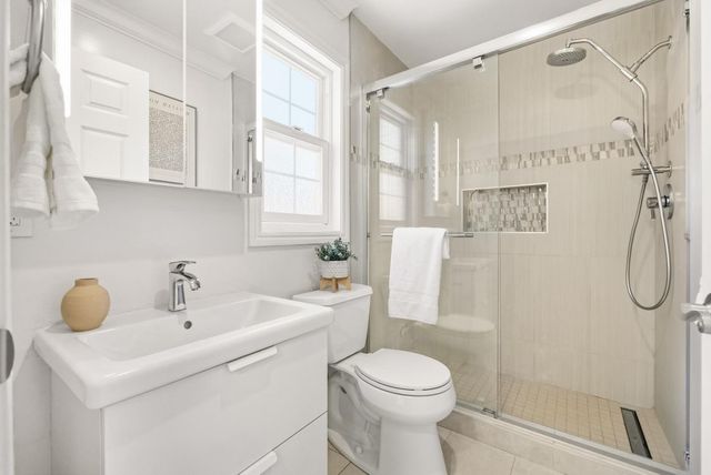 1010 Springfield Drive, Campbell, CA 95008