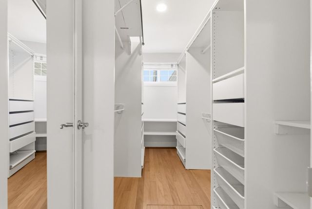 1010 Springfield Drive, Campbell, CA 95008