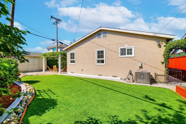 1010 Springfield Drive, Campbell, CA 95008