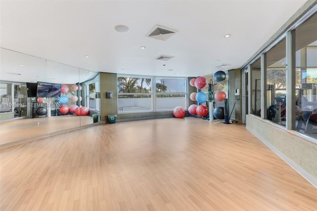 3101 S Ocean Dr 1904, Hollywood, FL 33019