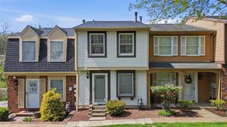 157 Shadowlawn, Whitehall, PA 15236