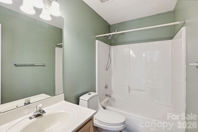 9332 Broken Pine Lane, Charlotte, NC 28269