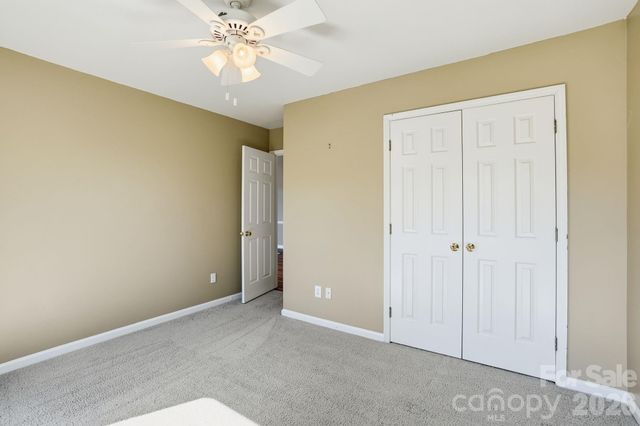 9332 Broken Pine Lane, Charlotte, NC 28269