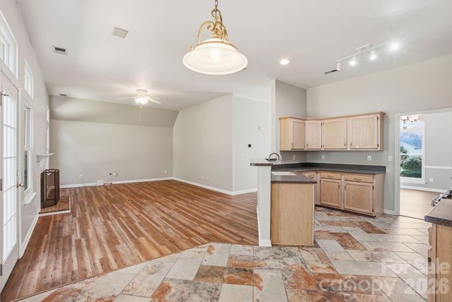 9332 Broken Pine Lane, Charlotte, NC 28269