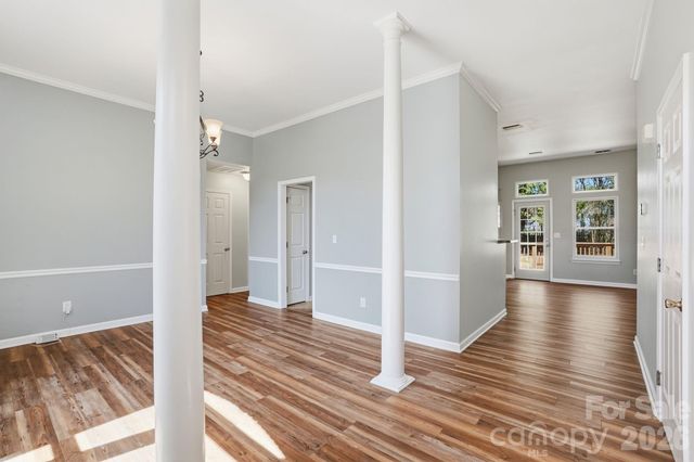 9332 Broken Pine Lane, Charlotte, NC 28269