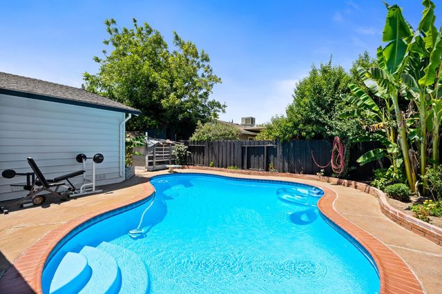 3367 M Street, Merced, CA 95348