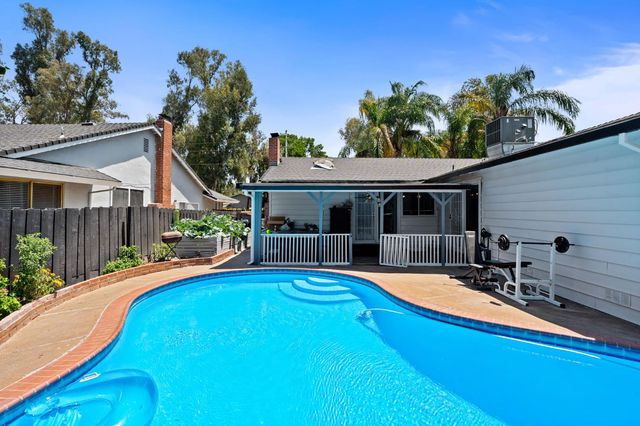 3367 M Street, Merced, CA 95348