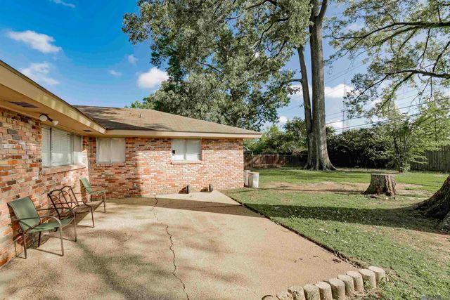1050 Landwood Dr, Baton Rouge, LA 70806