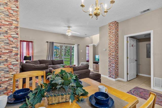 8454 CRYSTAL COVE LOOP, Kissimmee, FL 34747