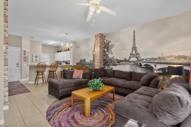 8454 CRYSTAL COVE LOOP, Kissimmee, FL 34747