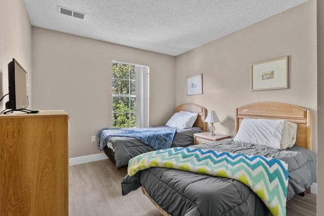 8454 CRYSTAL COVE LOOP, Kissimmee, FL 34747