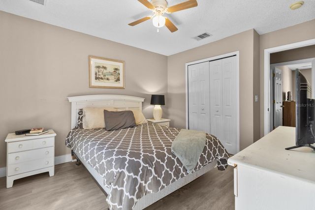 8454 CRYSTAL COVE LOOP, Kissimmee, FL 34747