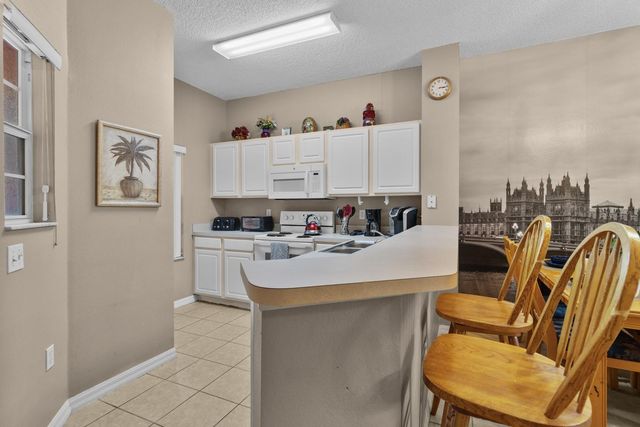 8454 CRYSTAL COVE LOOP, Kissimmee, FL 34747