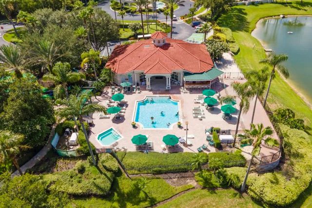 8454 CRYSTAL COVE LOOP, Kissimmee, FL 34747