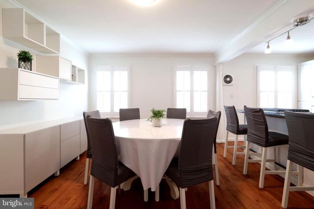 222 S GILL ST, State College, PA 16801