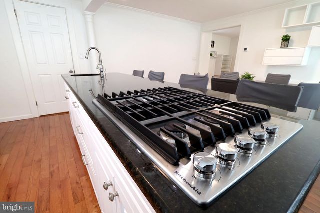 222 S GILL ST, State College, PA 16801