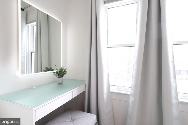 222 S GILL ST, State College, PA 16801