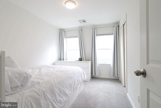 222 S GILL ST, State College, PA 16801