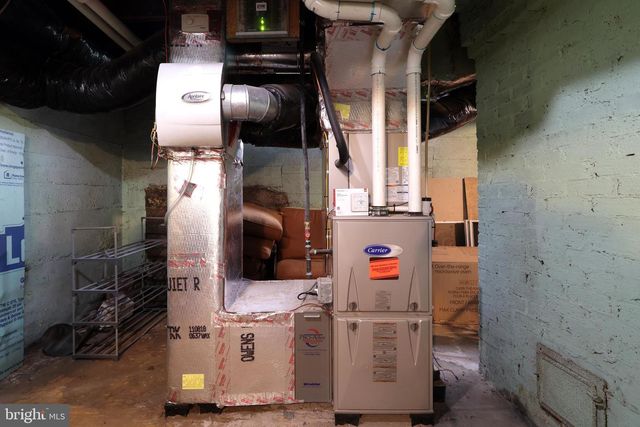 222 S GILL ST, State College, PA 16801