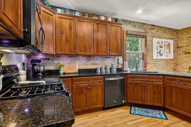 2117 PRINCETON Avenue, Rockford, IL 61107