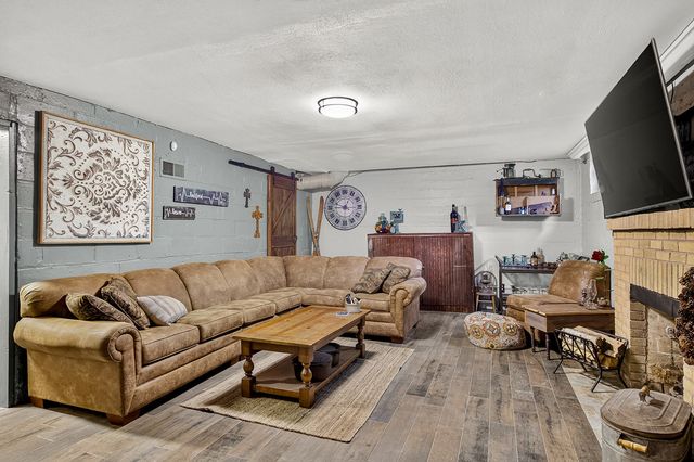 2117 PRINCETON Avenue, Rockford, IL 61107