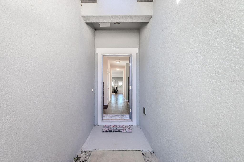 Image 9 of property listing at 3022 NOVA SCOTIA WAY, New Smyrna Beach, FL 32168