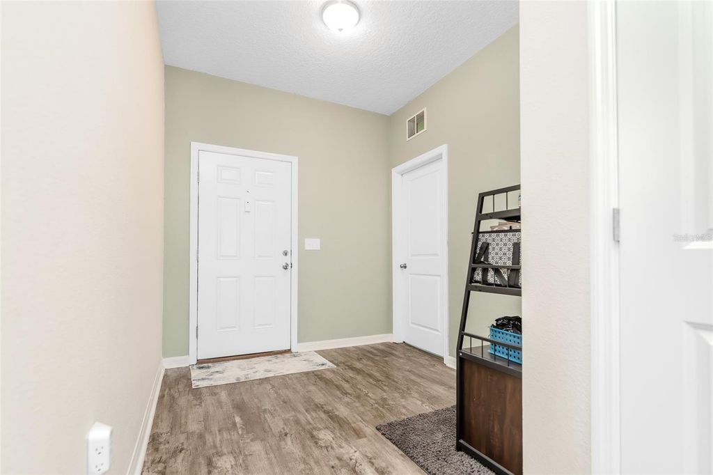 Image 10 of property listing at 3022 NOVA SCOTIA WAY, New Smyrna Beach, FL 32168