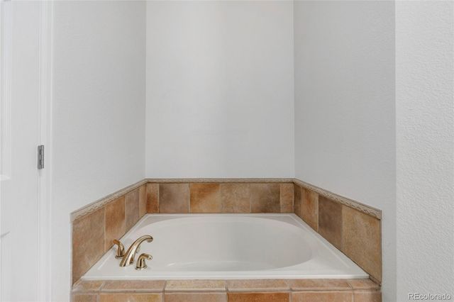 4251 S Blackhawk Circle 3B, Aurora, CO 80014