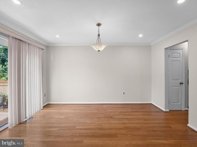7740 BRISTOL SQUARE CT, Springfield, VA 22153