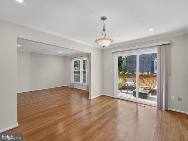 7740 BRISTOL SQUARE CT, Springfield, VA 22153