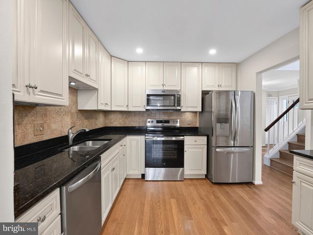 7740 BRISTOL SQUARE CT, Springfield, VA 22153