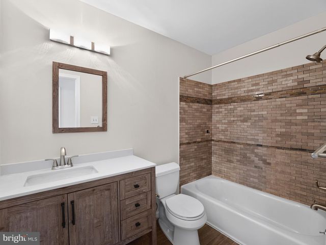 7740 BRISTOL SQUARE CT, Springfield, VA 22153