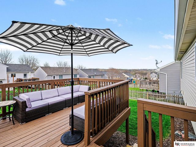 14502 Knudsen Street, Bennington, NE 68007