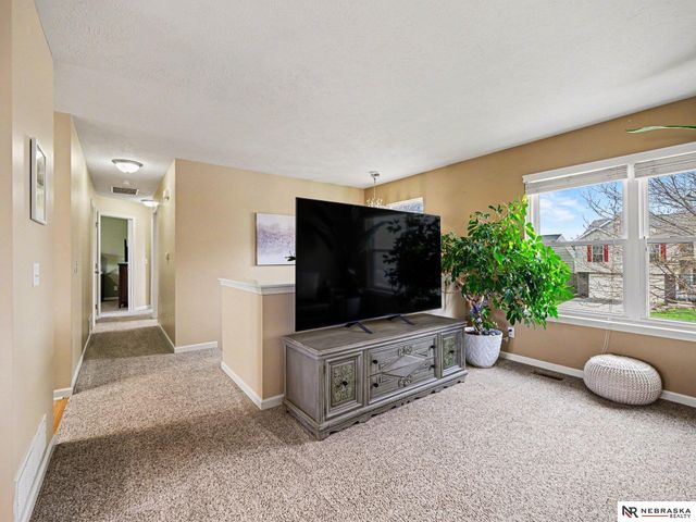 14502 Knudsen Street, Bennington, NE 68007