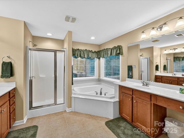 8004 Penman Springs Drive, Waxhaw, NC 28173