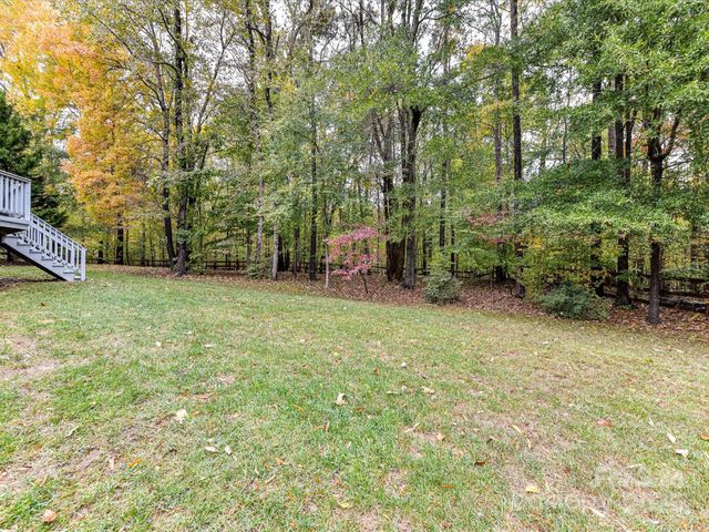 8004 Penman Springs Drive, Waxhaw, NC 28173