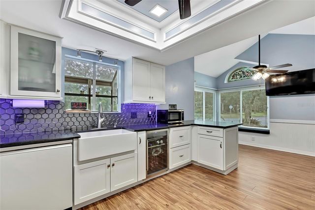 46 GREENTREE STREET, Homosassa, FL 34446