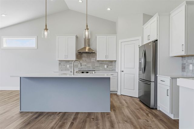 11665 Cherrybud Drive, Holland, MI 49424