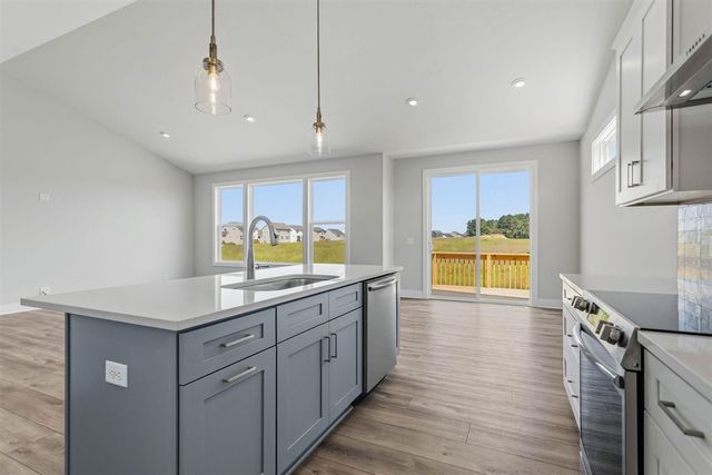 11665 Cherrybud Drive, Holland, MI 49424