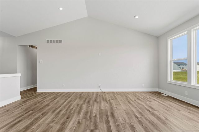 11665 Cherrybud Drive, Holland, MI 49424