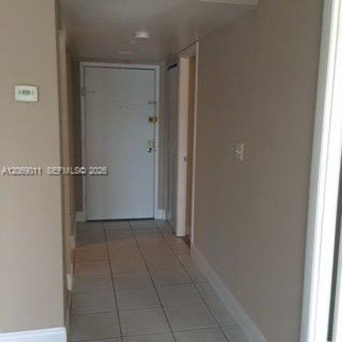 488 NW 165th St Road B-614, Miami, FL 33169
