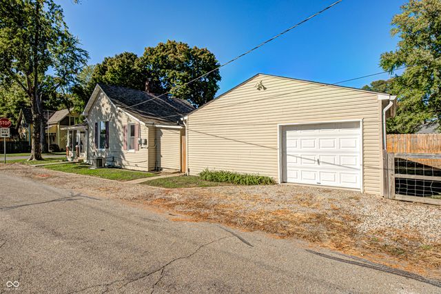 601 Hurricane Street, Franklin, IN 46131